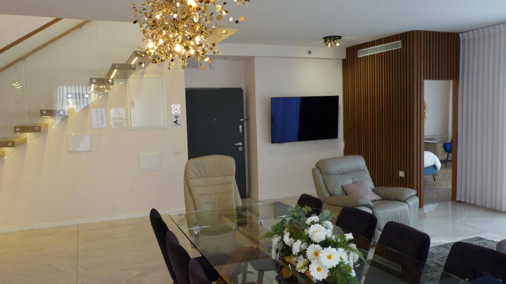 Jtower Royal Suites - The Penthouse - Alefimmoed 耶路撒冷 外观 照片